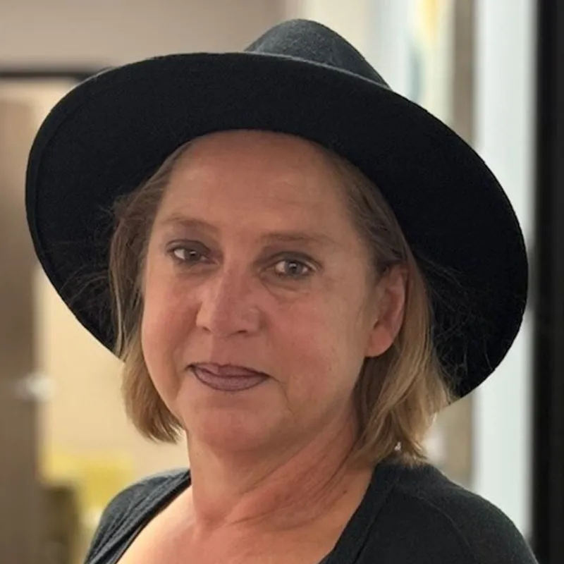 Nicole | Dental Assistant